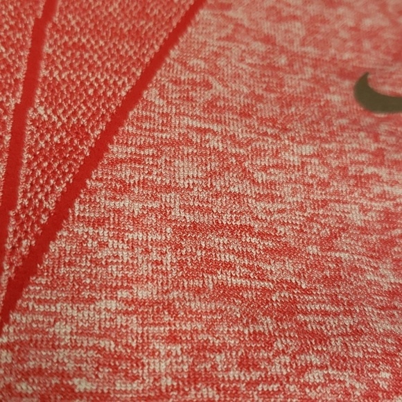 Nike‎ Dri-Fit Running Tee Space Dye M Pink-Red Short Sleeve - Picture 5 of 7